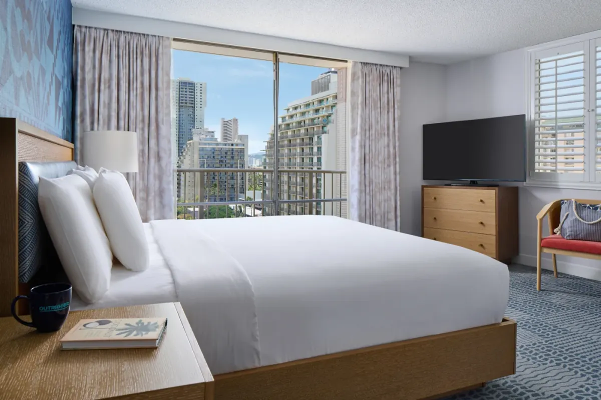 OUTRIGGER Waikīkī Paradise Hotel sample guest room 1